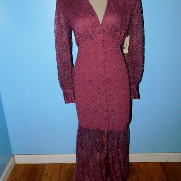 Free People X Night Cap Siena Lace Gown